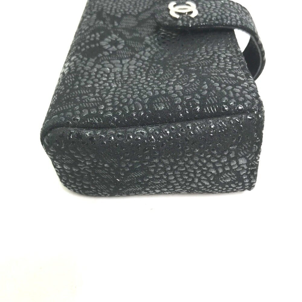 CHANEL Black Leather Logo Pouch - Picture 2 of 10